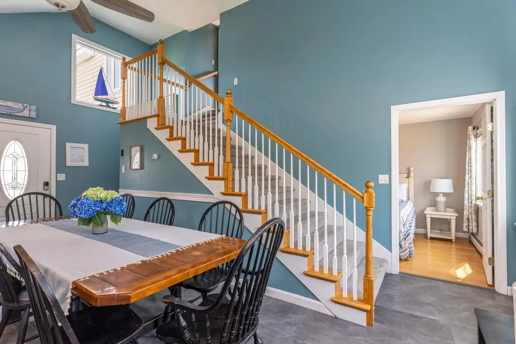 15 King Avenue Saco ME 04072