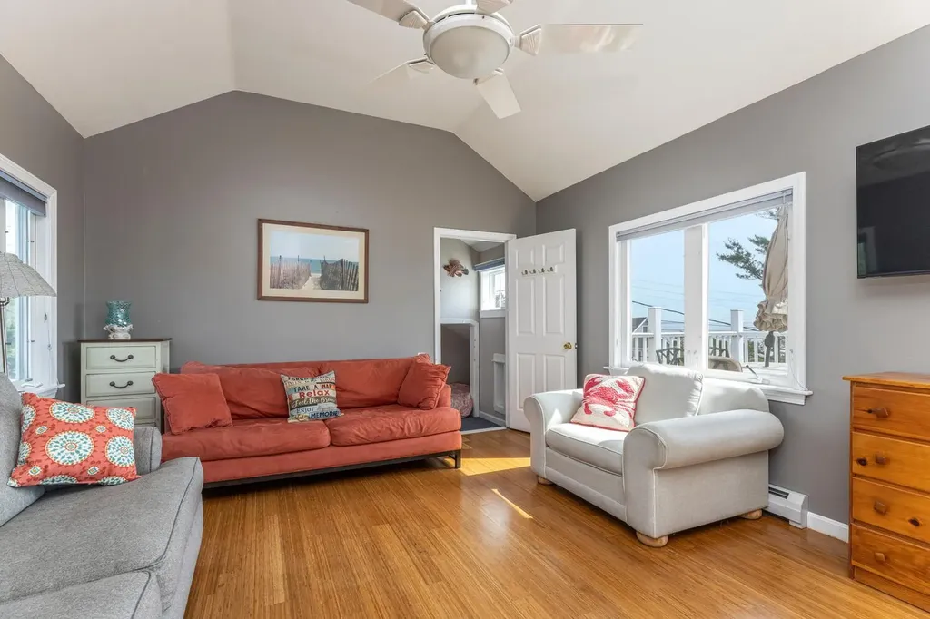 15 King Avenue Saco ME 04072
