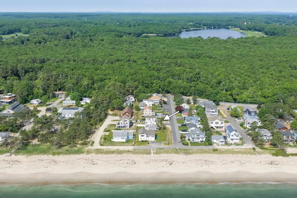 15 King Avenue Saco ME 04072