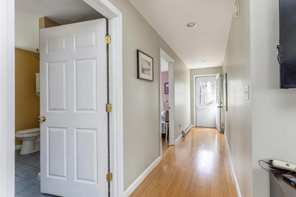15 King Avenue Saco ME 04072