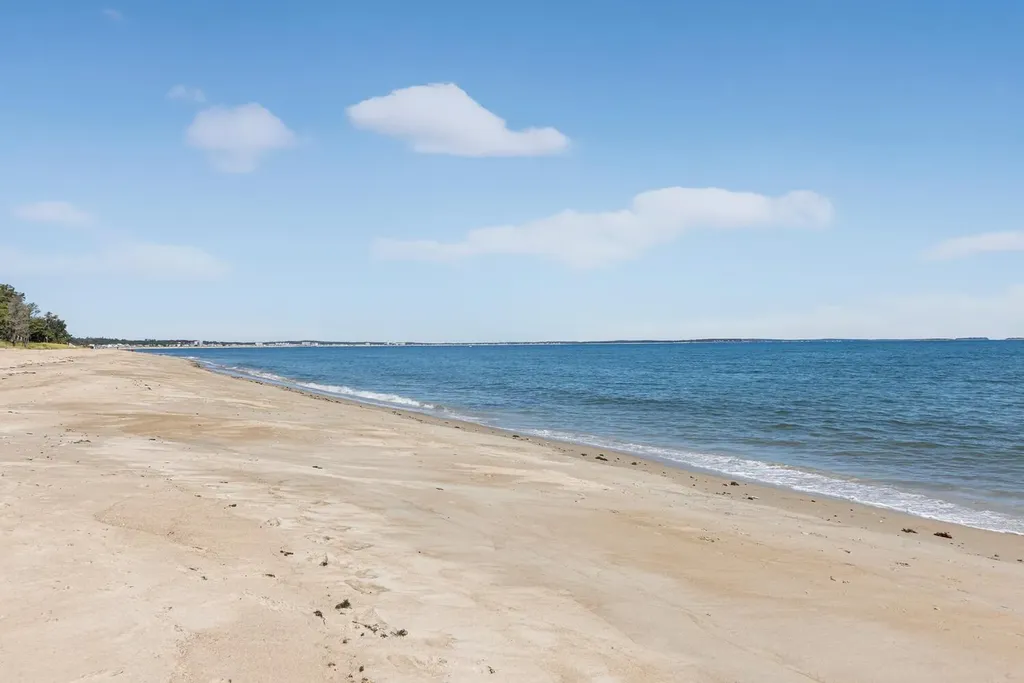 15 King Avenue Saco ME 04072