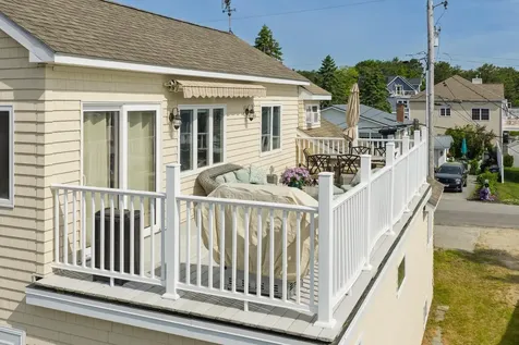 15 King Avenue Saco ME 04072