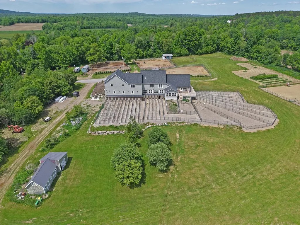 1381 Merchant Road Hampden ME 04444
