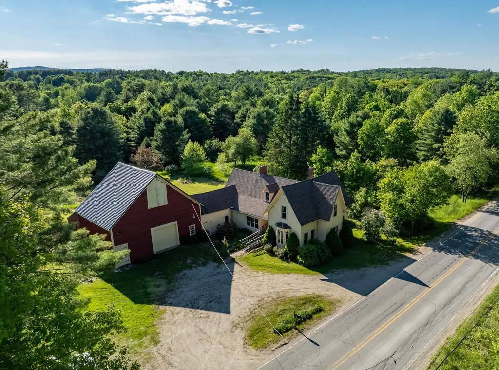 72 Dutch Gap Road Chesterville ME 04938