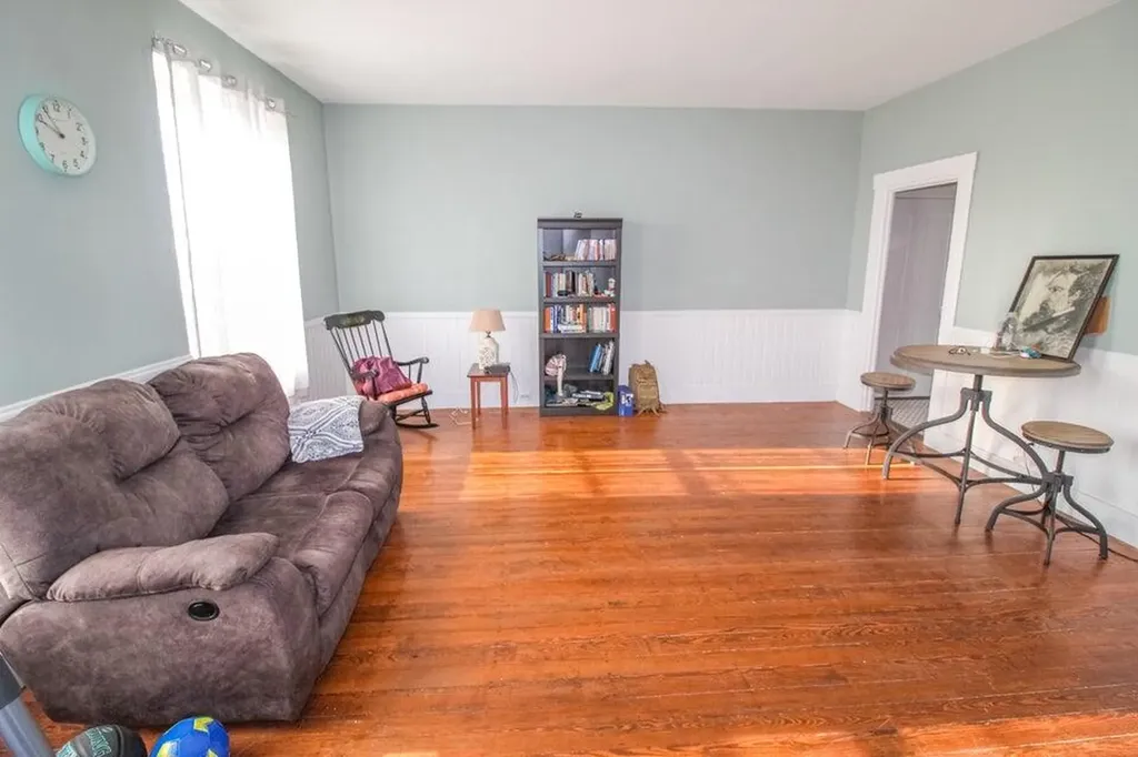28 E Main Street Searsport ME 04974
