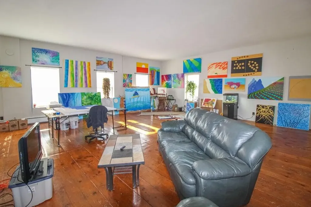 28 E Main Street Searsport ME 04974