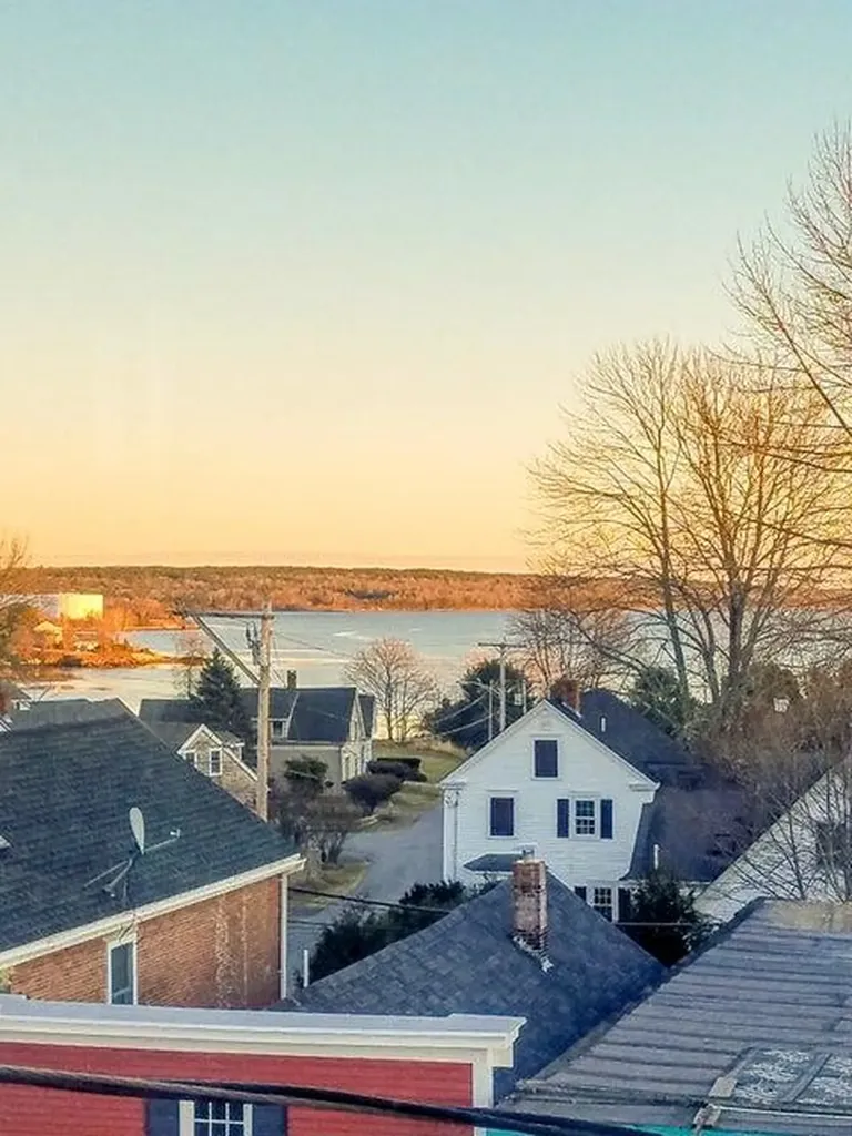 28 E Main Street Searsport ME 04974