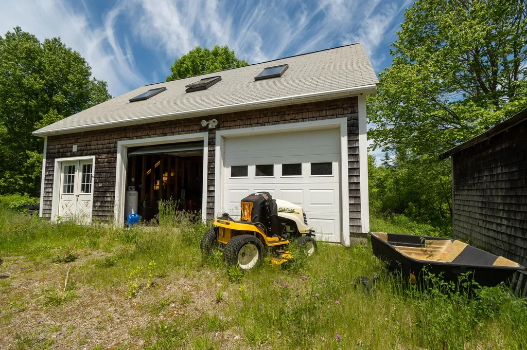 67 Ralph Wink Road Waldoboro ME 04572