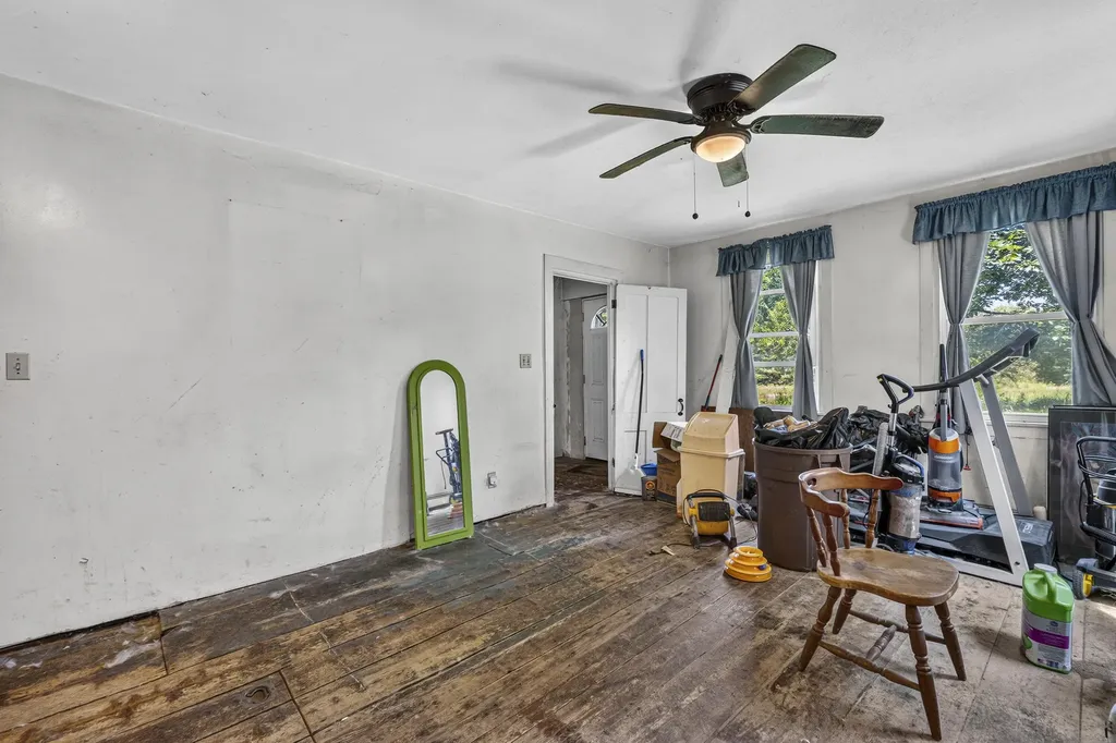 67 Ralph Wink Road Waldoboro ME 04572