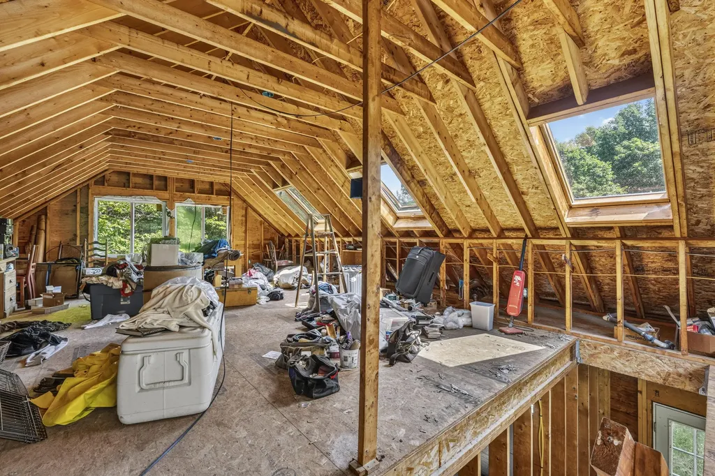 67 Ralph Wink Road Waldoboro ME 04572