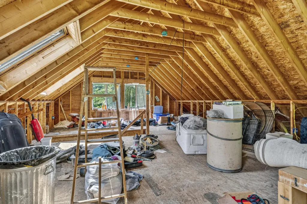 67 Ralph Wink Road Waldoboro ME 04572