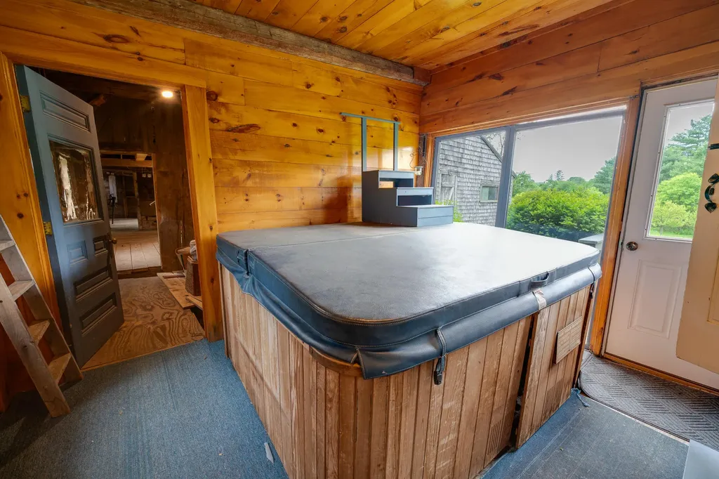 72 Dutch Gap Road Chesterville ME 04938