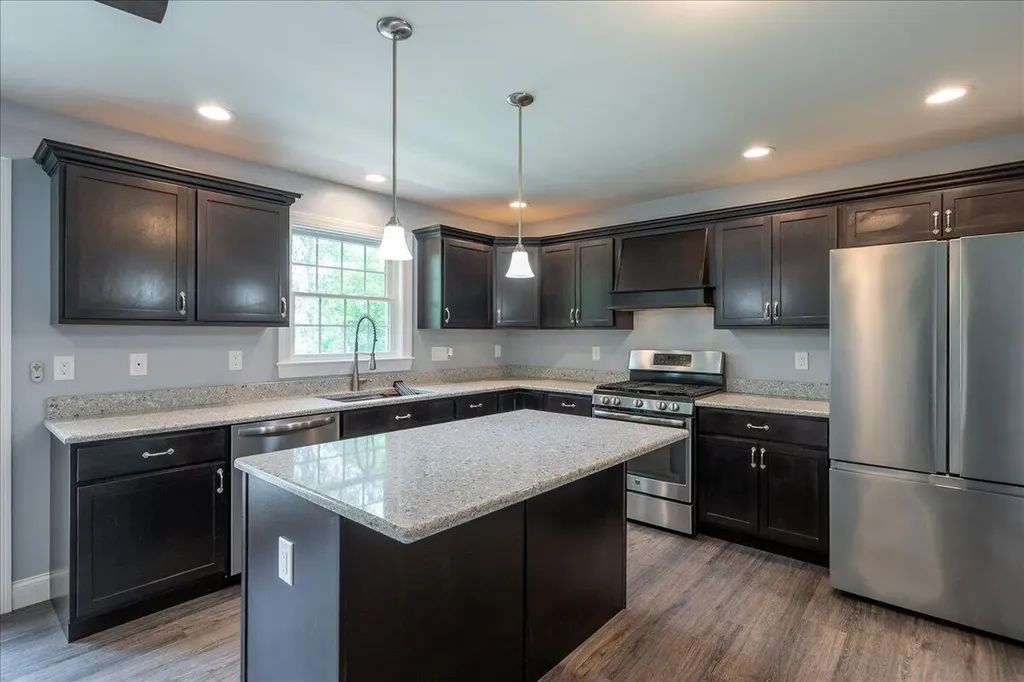 116 Mountain View Extension Rockland ME 04841