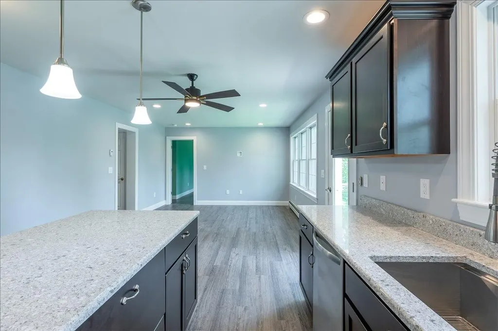 116 Mountain View Extension Rockland ME 04841