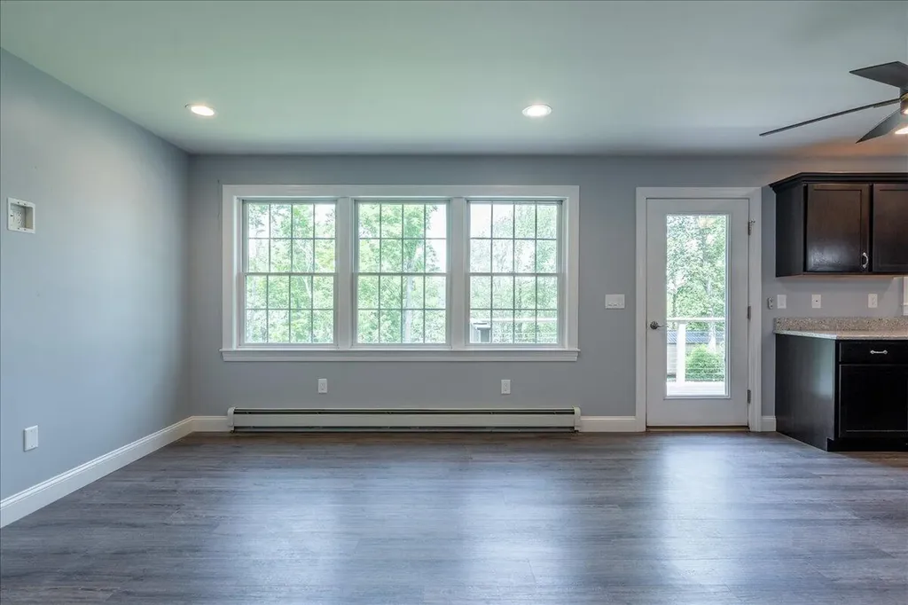 116 Mountain View Extension Rockland ME 04841