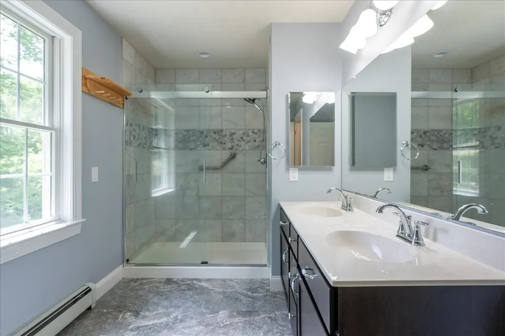 116 Mountain View Extension Rockland ME 04841
