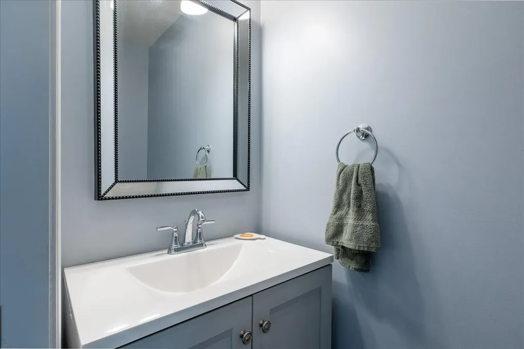 116 Mountain View Extension Rockland ME 04841