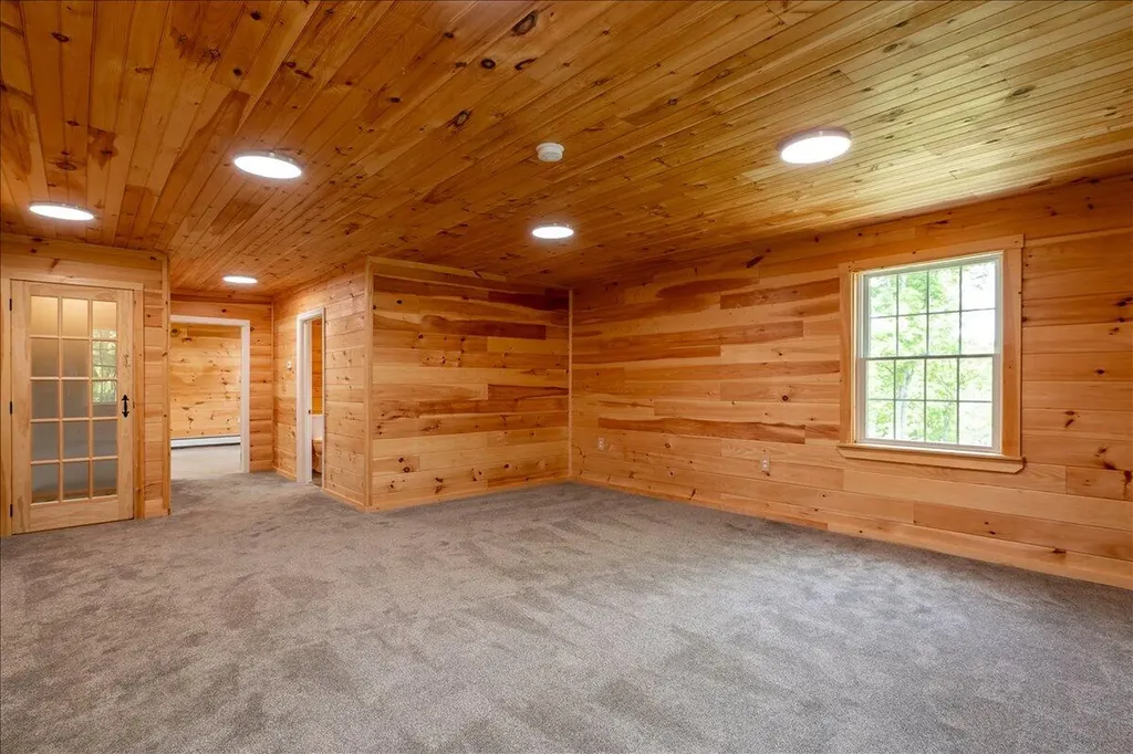 116 Mountain View Extension Rockland ME 04841