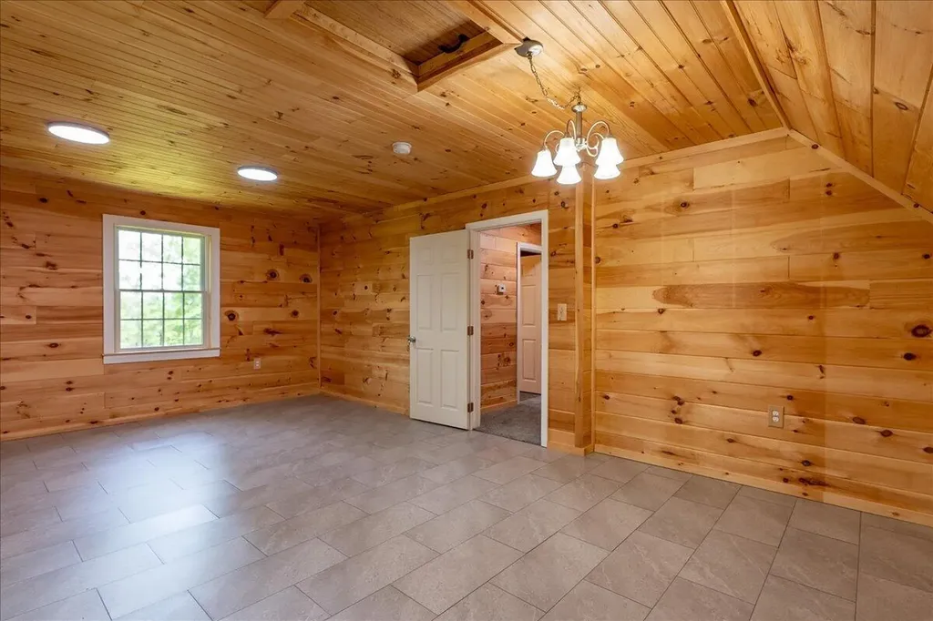 116 Mountain View Extension Rockland ME 04841