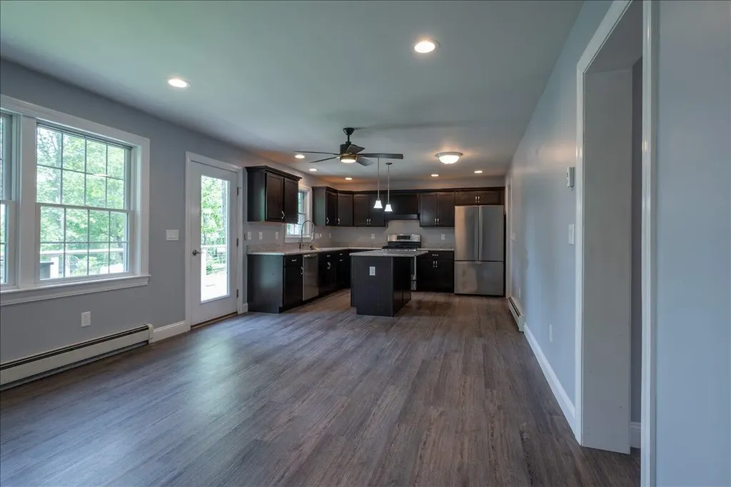 116 Mountain View Extension Rockland ME 04841