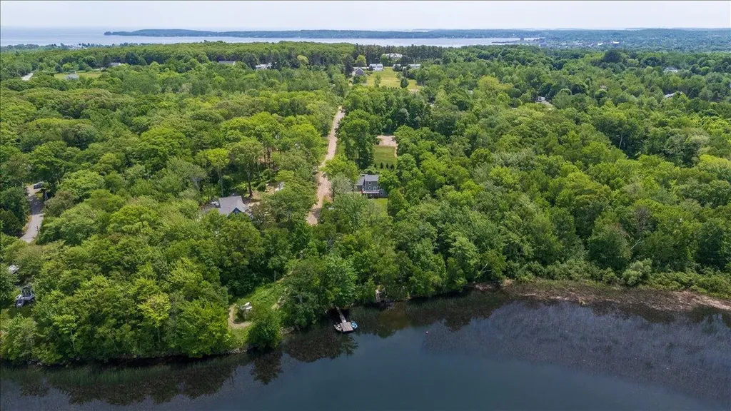 116 Mountain View Extension Rockland ME 04841