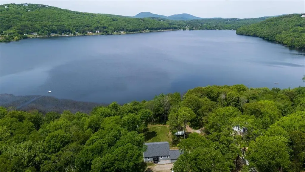 116 Mountain View Extension Rockland ME 04841