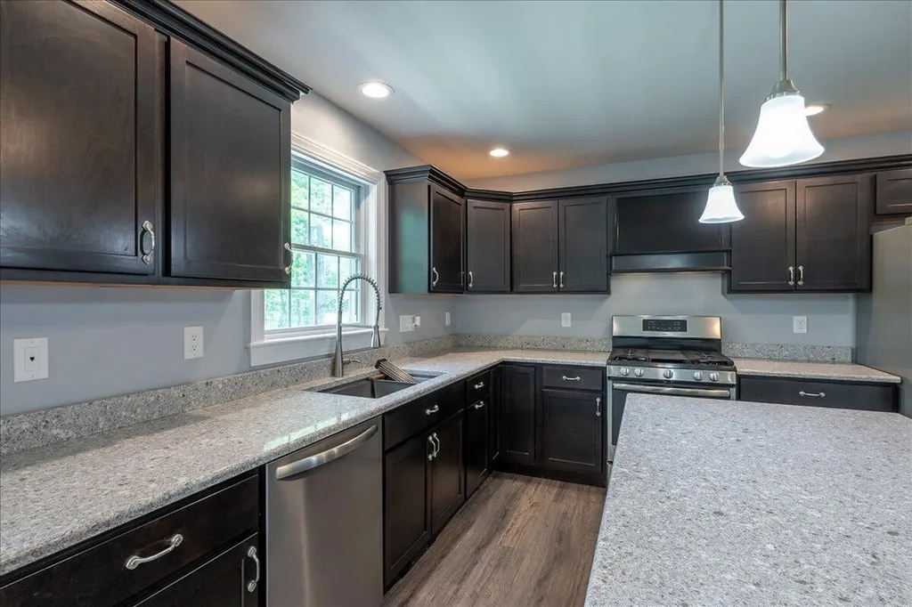 116 Mountain View Extension Rockland ME 04841