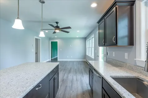 116 Mountain View Extension Rockland ME 04841