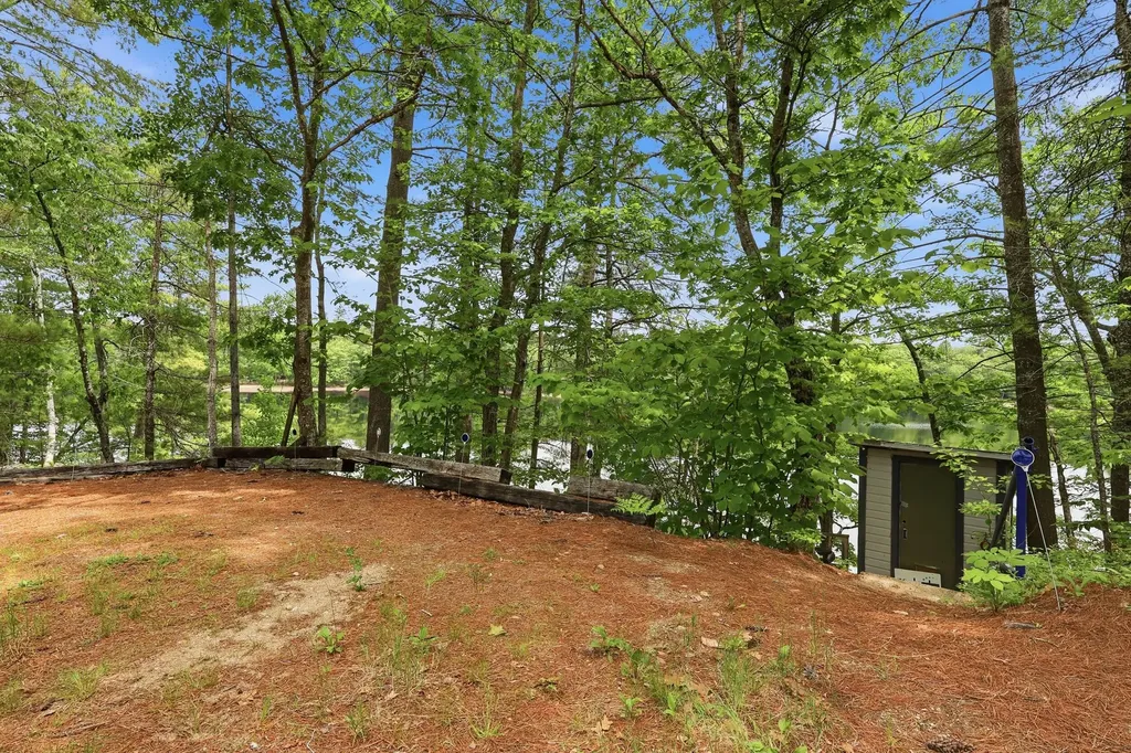 263 Caldwell Lane Oxford ME 04270