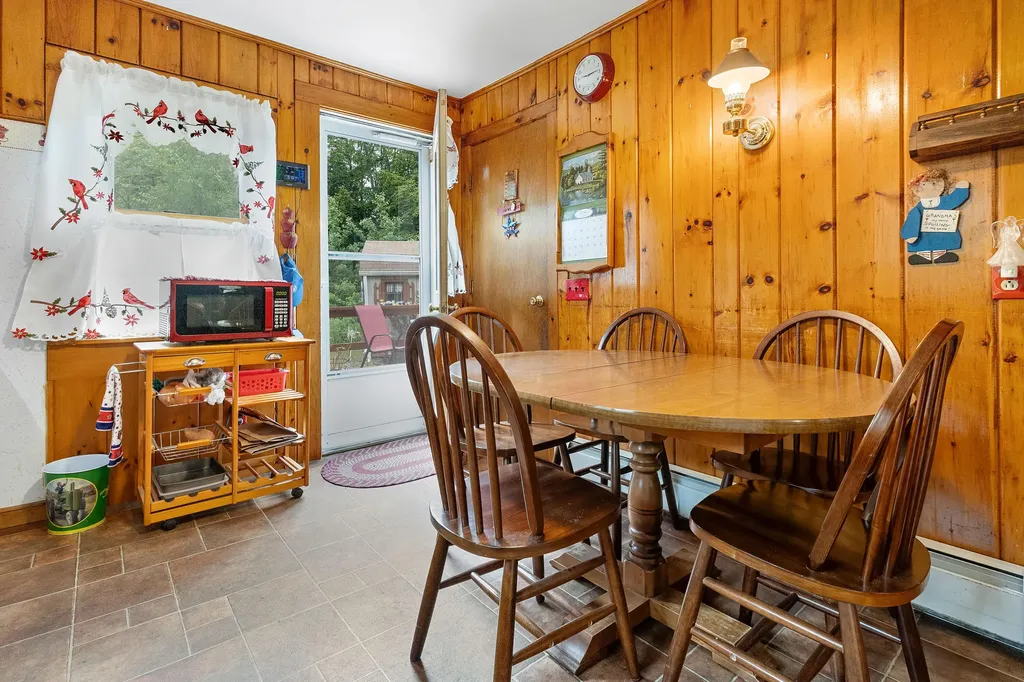 63 West Street Rockport ME 04856