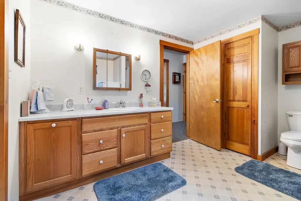 63 West Street Rockport ME 04856