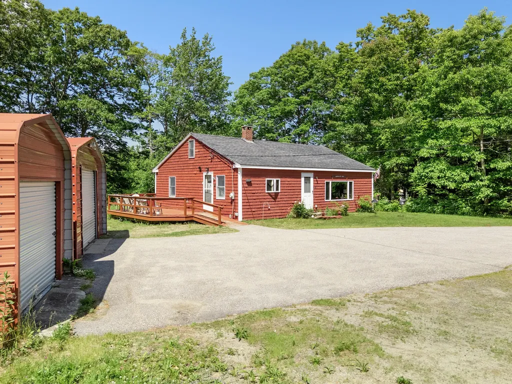 63 West Street Extension Rockport ME 04856