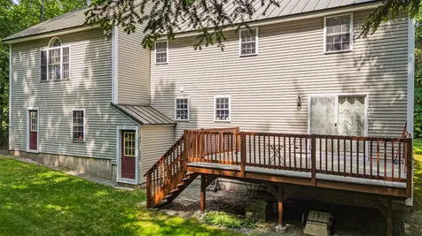 4 River Meadow Circle Standish ME 04085