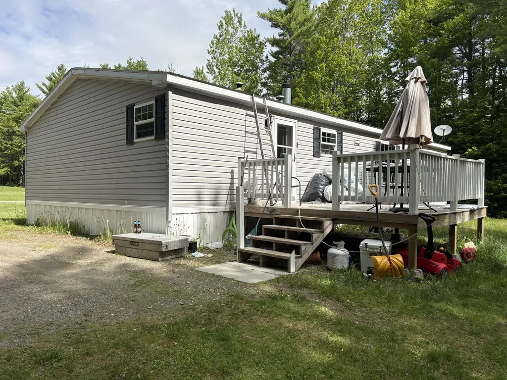 25 Nicole Lane Benton ME 04901