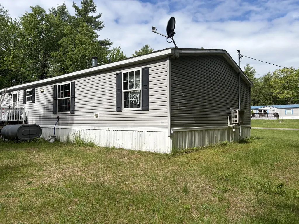 25 Nicole Lane Benton ME 04901