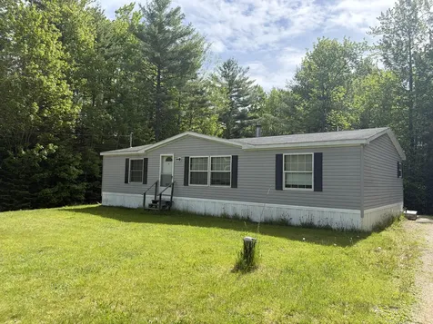25 Nicole Lane Benton ME 04901