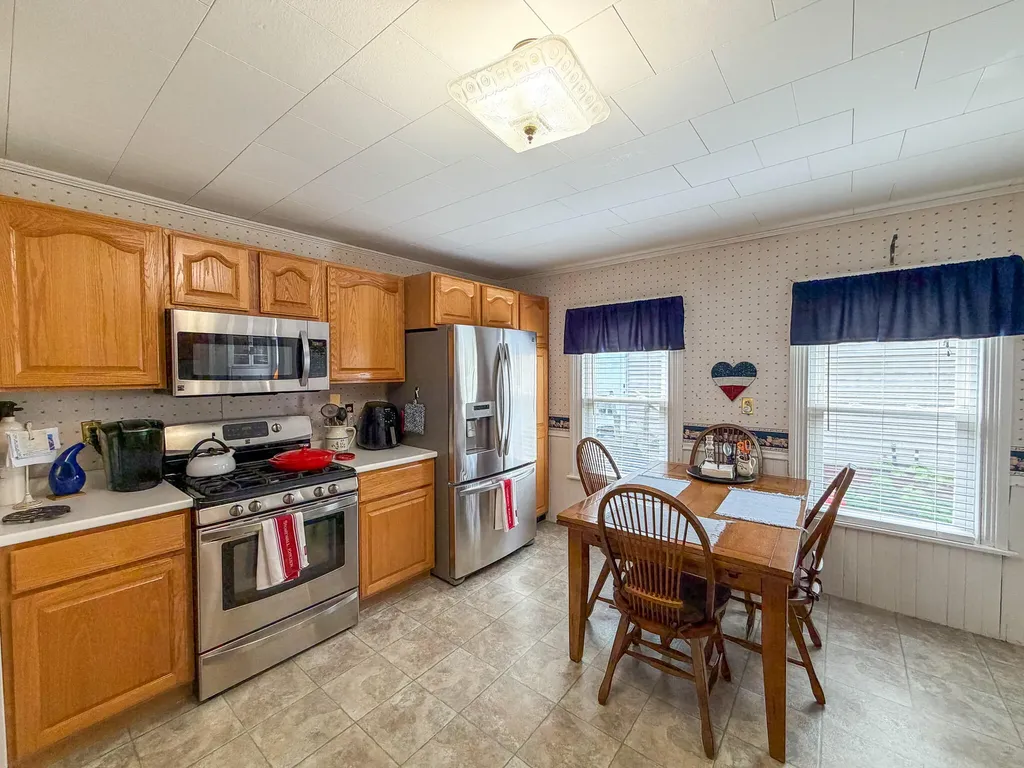 221 Birch Street Bangor ME 04401