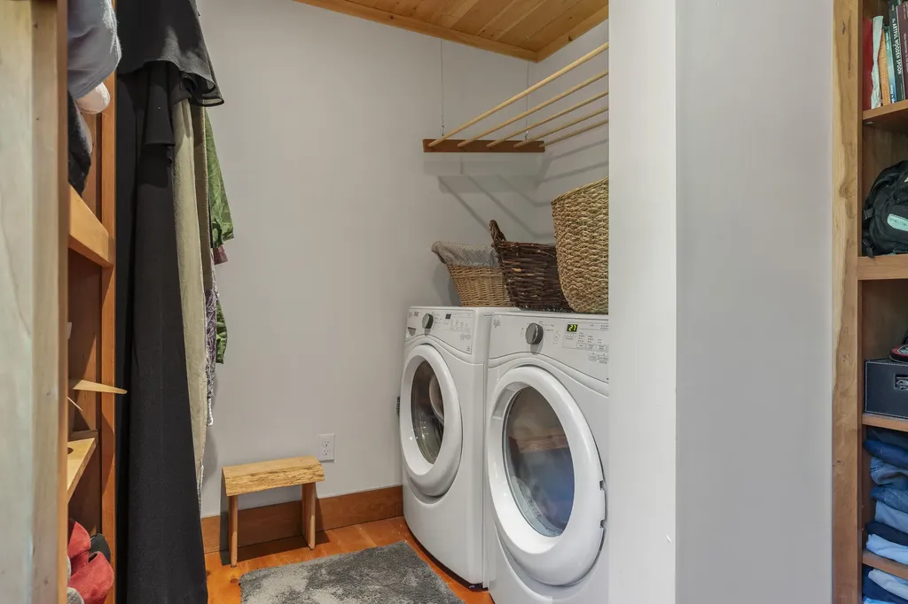 26 Martin Road Alna ME 04535