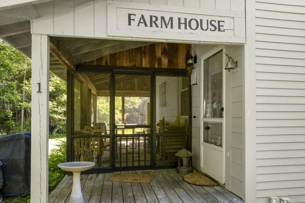 26 Martin Road Alna ME 04535