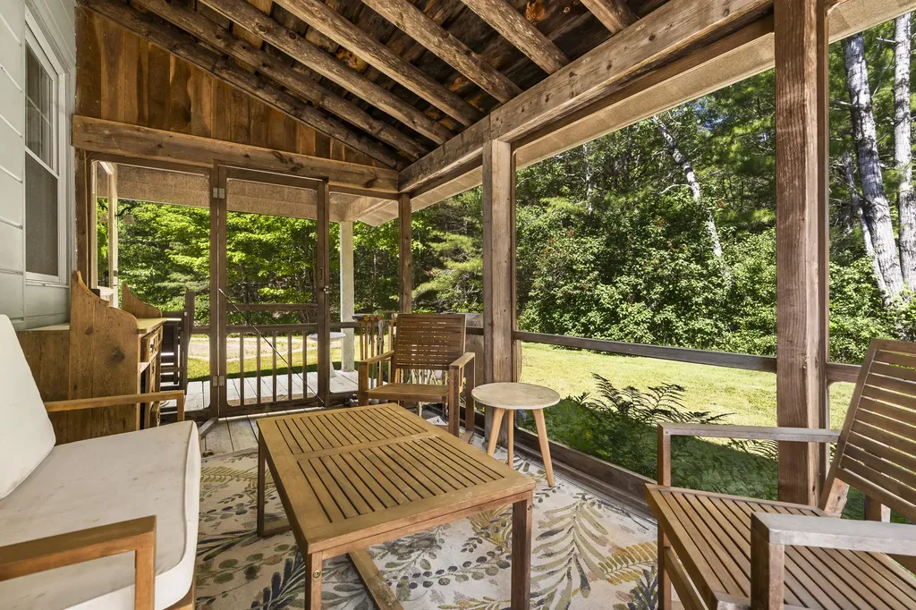 26 Martin Road Alna ME 04535