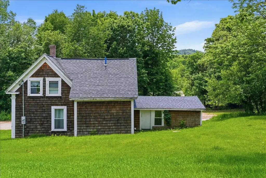 16 Depot Street West Paris ME 04289