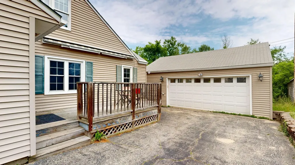 78 King Avenue Lewiston ME 04240