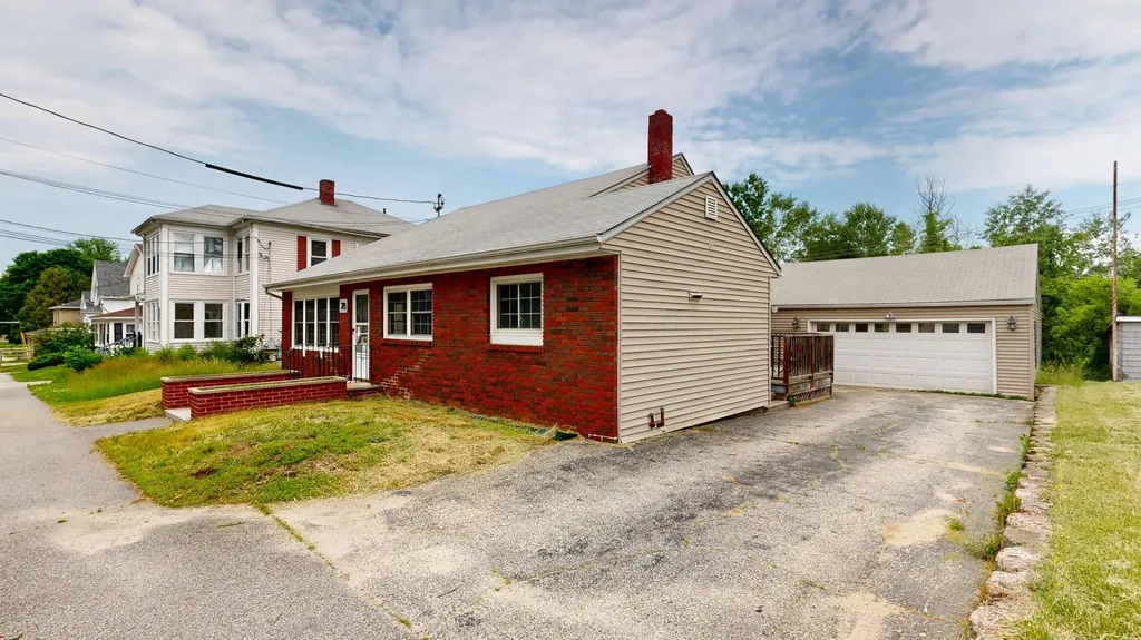 78 King Avenue Lewiston ME 04240