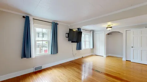 78 King Avenue Lewiston ME 04240