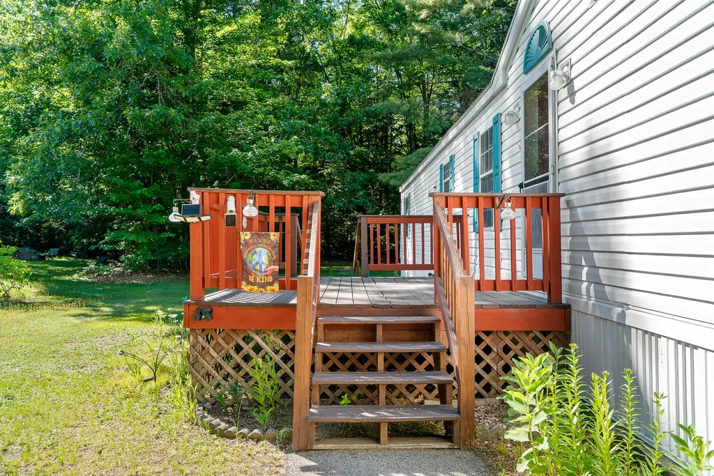 37 Marc Drive Sanford ME 04073