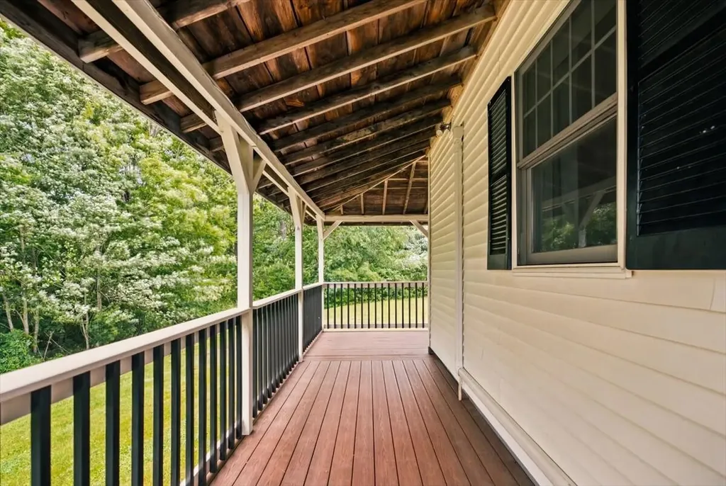 127 Dutton Road China ME 04358
