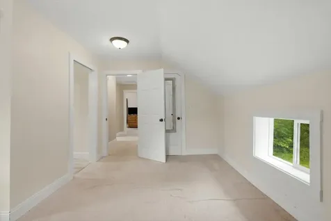 127 Dutton Road China ME 04358