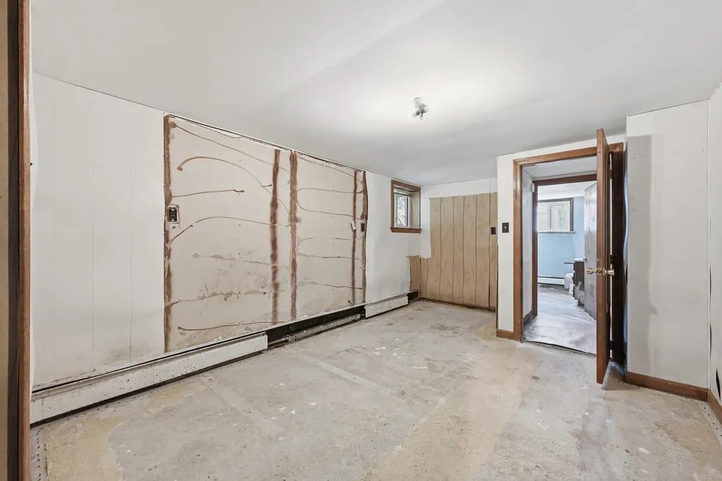 247 Dinsmore Road Sidney ME 04330