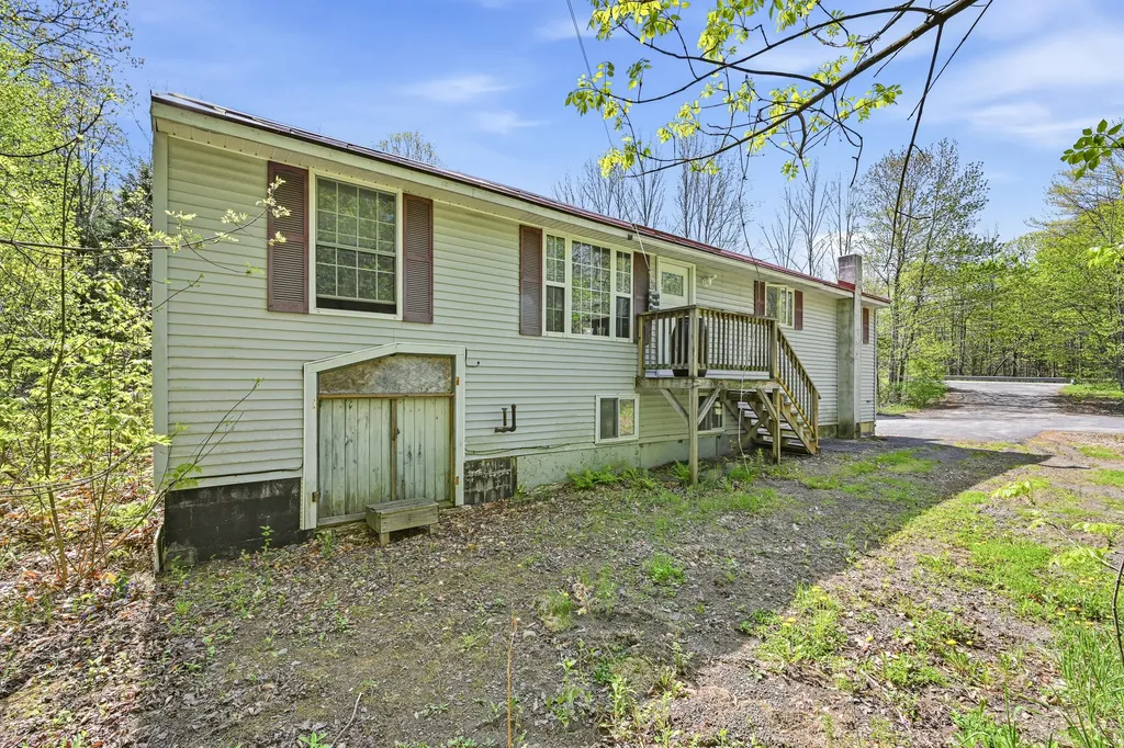 247 Dinsmore Road Sidney ME 04330
