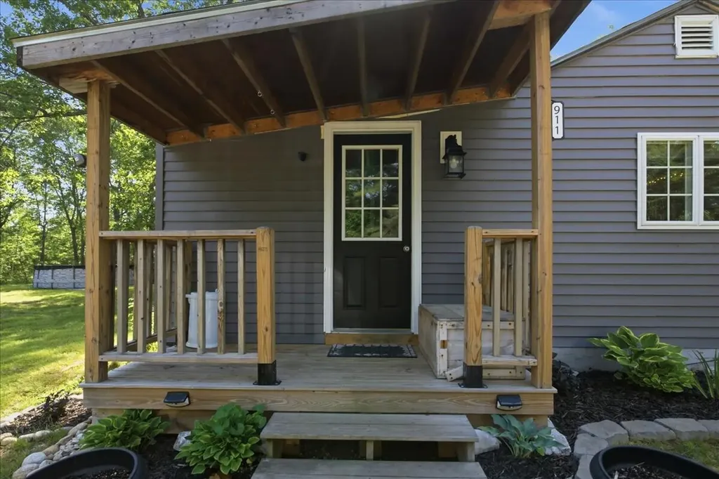 911 Maine Street Poland ME 04274